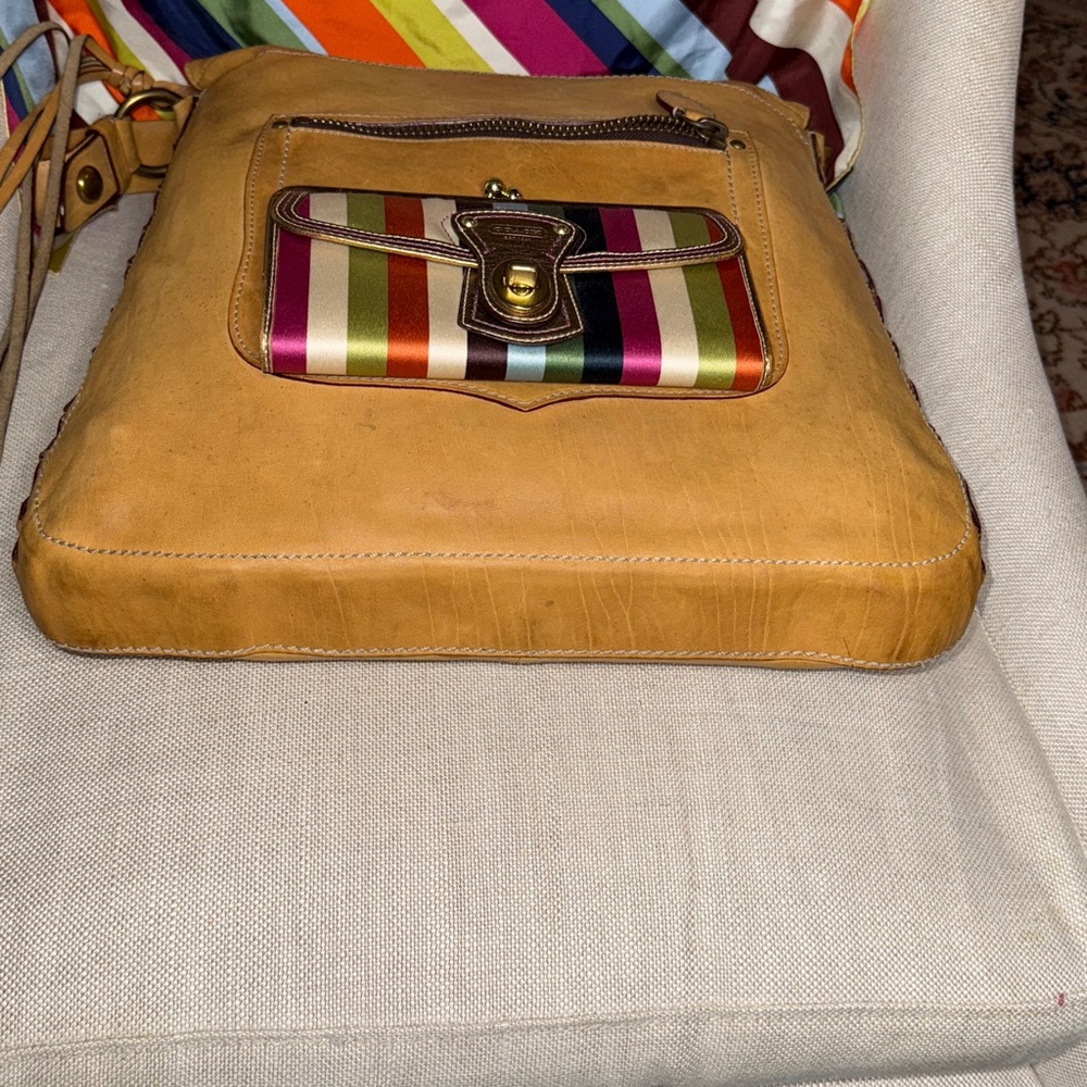 Coach Legacy Thompson Vachetta Braided Fringe Duffle Bag w/FS Striped Wallet - Picture 11 of 12